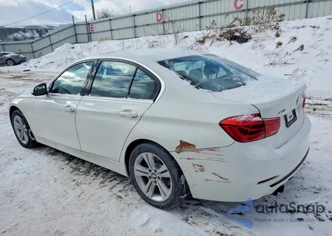 2018 BMW 330 Xi z USA, uszkodzony, nr VIN WBA8D9G5XJNU72494